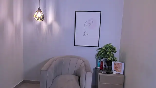 Snapshot of annalise_goerts chatting on November 2025 12:19:02 PM annalise goerts online show from November 2025 12:19:02 PM