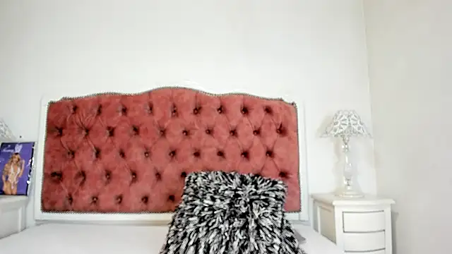 Snapshot of hannarose1208 chatting on December 2025 01:10:02 PM hannarose1208 online show from December 2025 01:10:02 PM