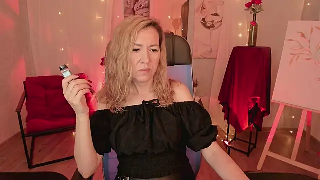 DonnaSmitth online show from March 2026 06:52:02 PM