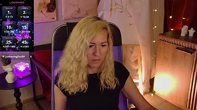 DonnaSmitth online show from July 2026 02:05:17 AM