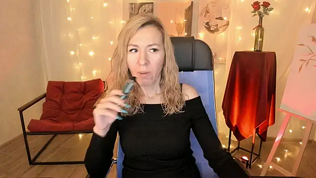 DonnaSmitth online show from February 2026 06:29:02 PM