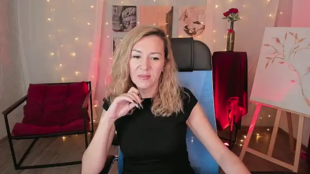 DonnaSmitth online show from February 2026 02:28:01 PM