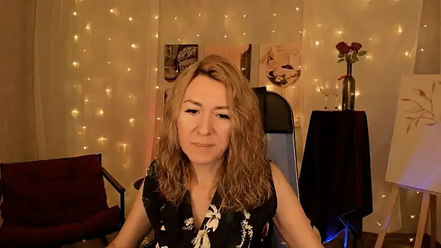 DonnaSmitth online show from December 2025 03:27:02 PM