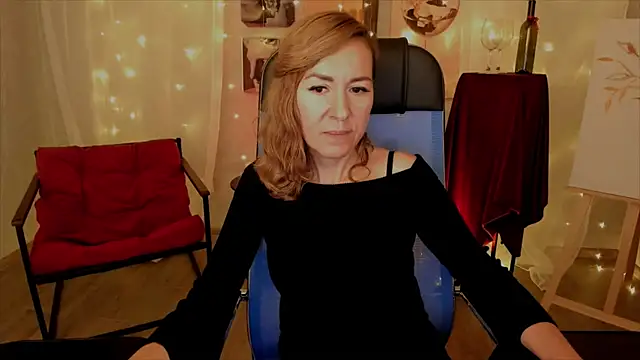 DonnaSmitth online show from November 2025 03:40:02 PM