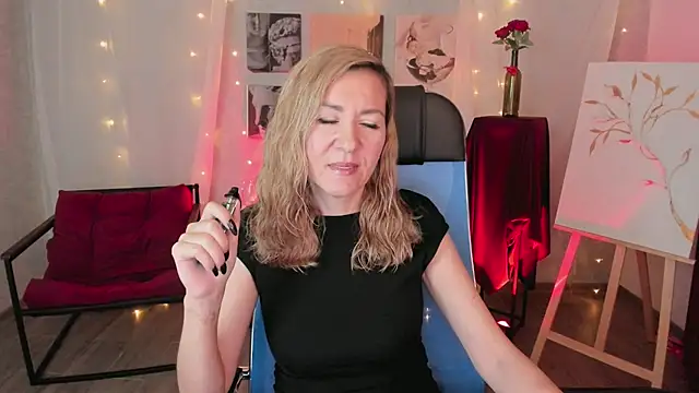 DonnaSmitth online show from February 2026 07:36:02 PM