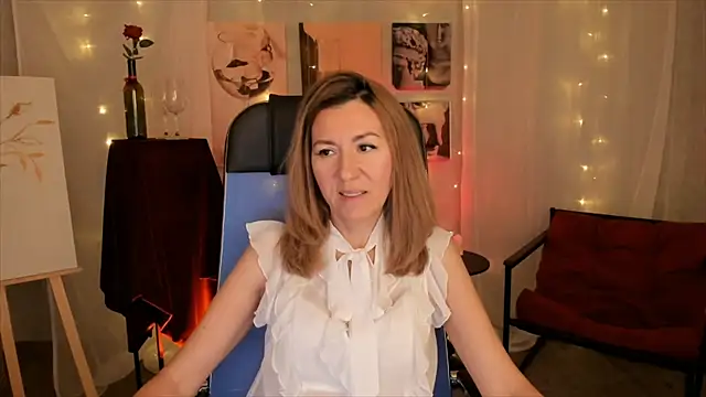 DonnaSmitth online show from December 2025 12:39:01 PM