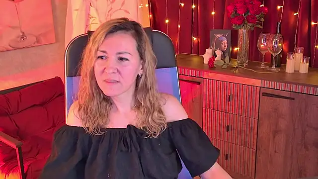 DonnaSmitth online show from April 2026 06:54:01 PM