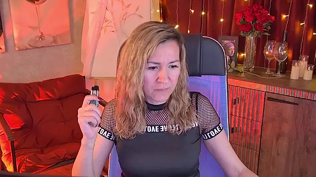 DonnaSmitth online show from April 2026 06:31:02 PM