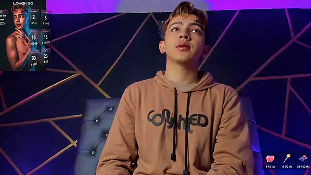 Lian Miller1  online show from January 2026 12:34:01 PM