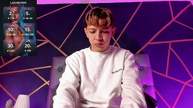 Lian Miller1  online show from April 2026 12:28:01 PM