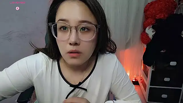 NEWONETO online show from October 2025 10:58:01 AM