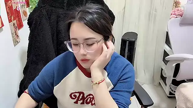 NEWONETO online show from March 2026 01:56:01 PM