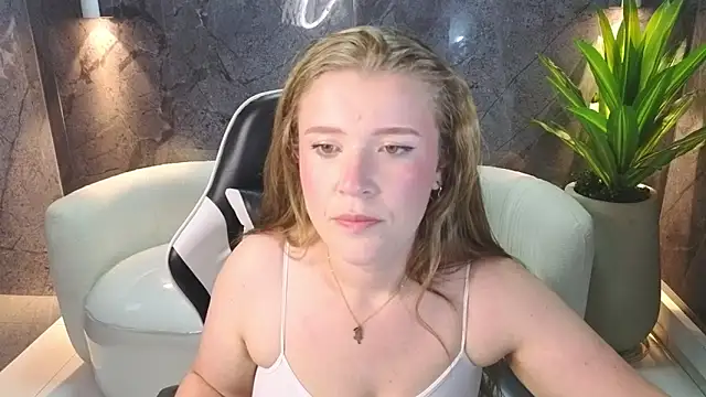 carla tp online show from October 2025 02:43:02 AM