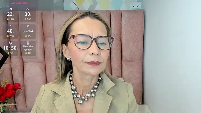 Issa Milf   online show from June 2026 01:09:02 PM