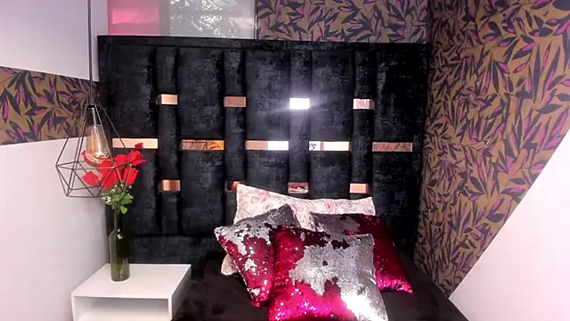 Issa Milf   online show from January 2026 02:21:01 PM