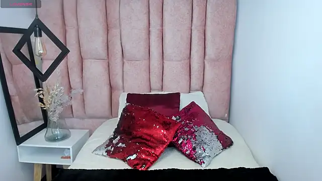 Issa Milf   online show from May 2026 12:37:01 PM