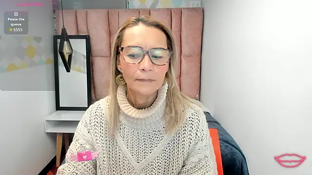 Issa Milf   online show from February 2026 12:45:01 PM