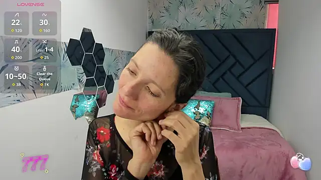 Valery More   online show from March 2026 01:09:02 PM