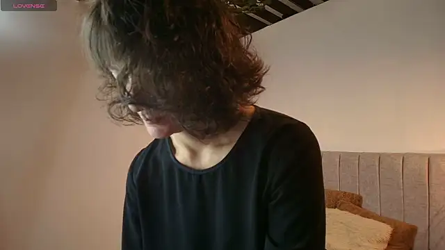 Valery More   online show from February 2026 01:16:02 PM