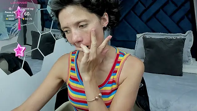 Valery More   online show from October 2025 12:24:01 PM