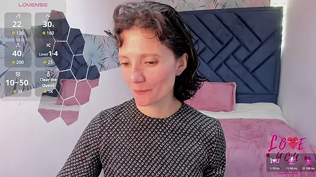 Snapshot of Valery_More__ chatting on July 2026 01:36:02 PM Valery More online show from July 2026 01:36:02 PM