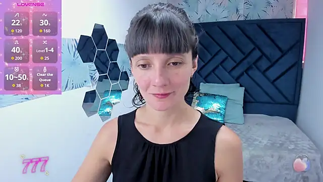 Valery More   online show from April 2026 01:34:02 PM