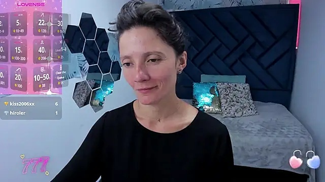 Valery More   online show from April 2026 01:13:01 PM