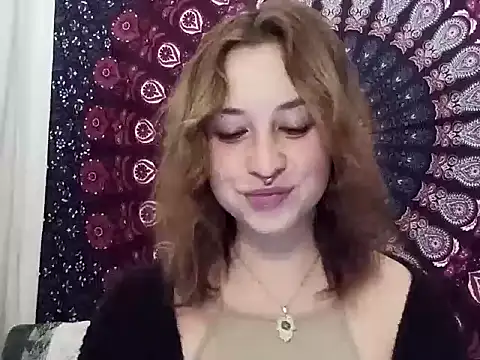 AdalynKiss online show from October 2025 06:20:02 PM