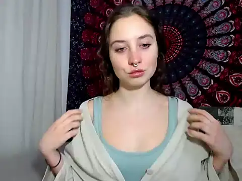 Snapshot of AdalynKiss chatting on January 2026 07:23:01 AM AdalynKiss online show from January 2026 07:23:01 AM