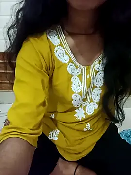 Snapshot of Meenu_rani6 chatting on October 2025 04:26:02 AM Meenu rani6 online show from October 2025 04:26:02 AM