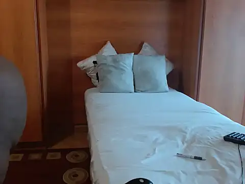 Snapshot of queenteex699 chatting on September 2025 08:42:01 AM queenteex699 online show from September 2025 08:42:01 AM