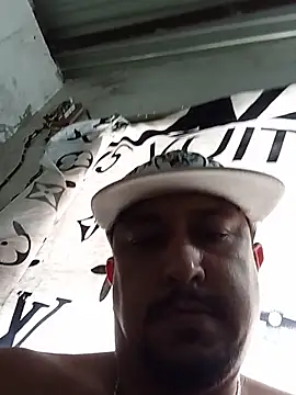 Snapshot of Tequilamaster chatting on May 2026 09:32:02 PM Tequilamaster online show from May 2026 09:32:02 PM