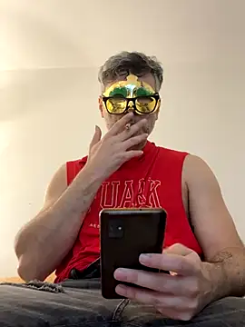 Snapshot of Chinolow chatting on December 2025 12:55:02 AM Chinolow online show from December 2025 12:55:02 AM