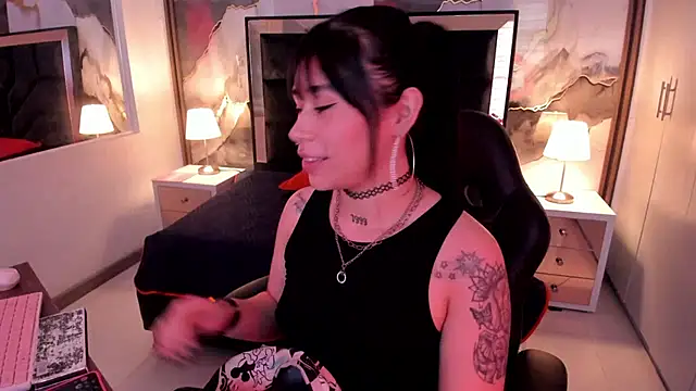 SusanVilla online show from January 2026 07:50:01 PM