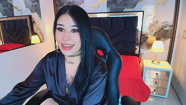 Snapshot of SusanVilla chatting on June 2026 07:53:01 PM SusanVilla online show from June 2026 07:53:01 PM