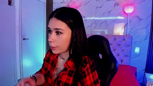 SusanVilla online show from December 2025 02:59:01 PM