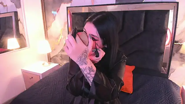 SusanVilla online show from February 2026 07:45:02 PM