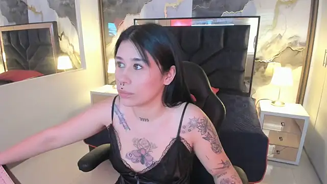 SusanVilla online show from March 2026 07:43:02 PM