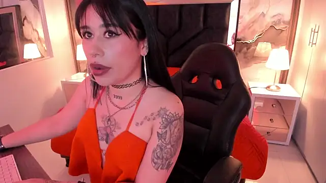 SusanVilla online show from January 2026 06:26:02 PM