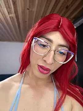 Snapshot of NICOLLE__12 chatting on July 2026 08:41:01 PM NICOLLE 12 online show from July 2026 08:41:01 PM