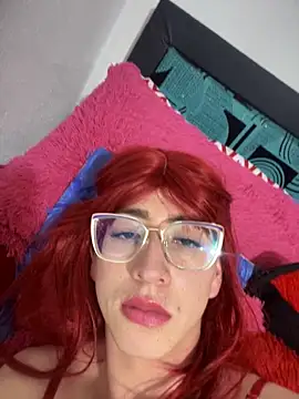 NICOLLE  12 online show from October 2025 07:37:02 PM