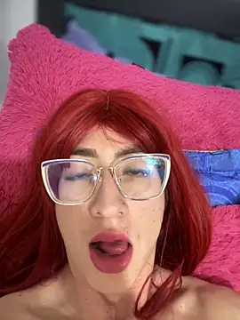 NICOLLE  12 online show from October 2025 07:42:02 AM
