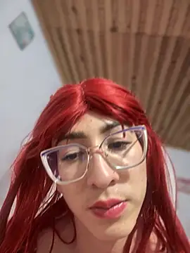 NICOLLE  12 online show from October 2025 07:38:02 PM