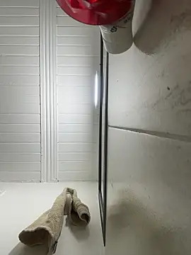 Miia Millerr online show from November 2025 02:55:02 AM