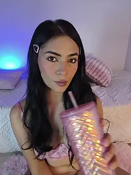 In-Ur-dreams online show from November 2025 10:46:01 PM