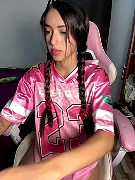 Snapshot of lunaa_kiss19 chatting on October 2025 03:07:02 AM lunaa kiss19 online show from October 2025 03:07:02 AM