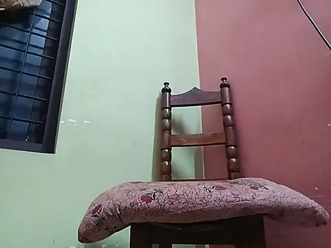 Snapshot of Horny_MALLU_6 chatting on November 2025 06:23:01 PM Horny MALLU 6 online show from November 2025 06:23:01 PM