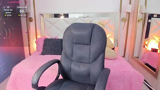 i kristi online show from February 2026 08:41:01 PM