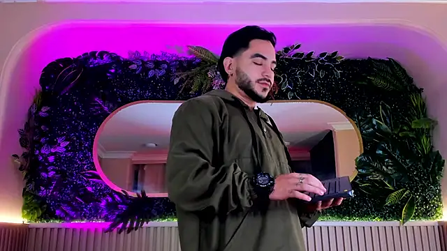 Dante Dimarco online show from October 2025 10:57:01 PM