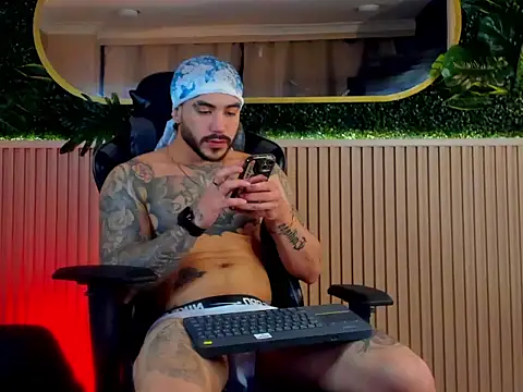 Dante Dimarco online show from November 2025 10:54:02 PM